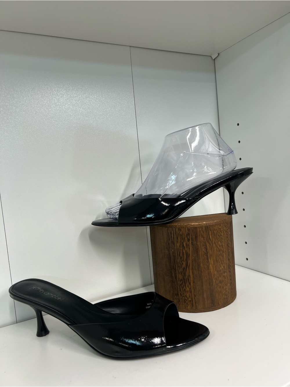 Jeffery Campbell Black Patent Leather Open-Toe Kitten Heel Mules size 8.5